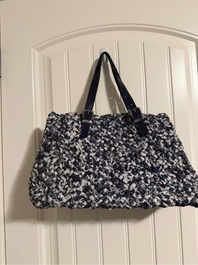 Woven Navy and White Handbag with Navy Straps